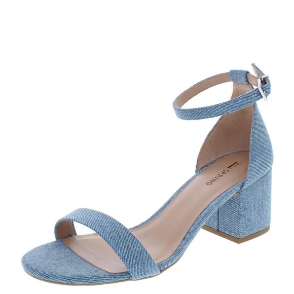 Call it Spring Sandal - Picture 4 of 7